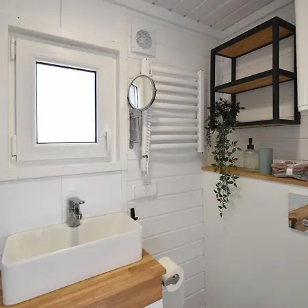 ヴィラ Dadaj Park Tiny House 2 *